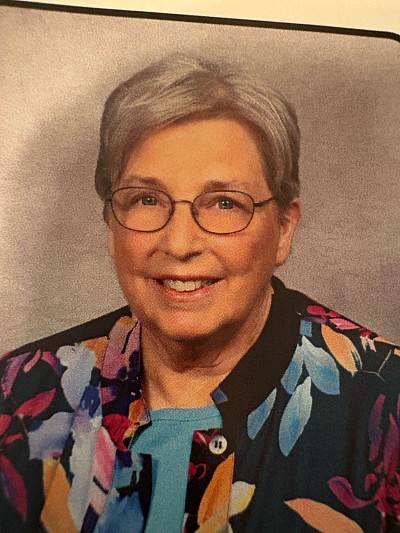 Bell Choir:     Jeanne Blevins